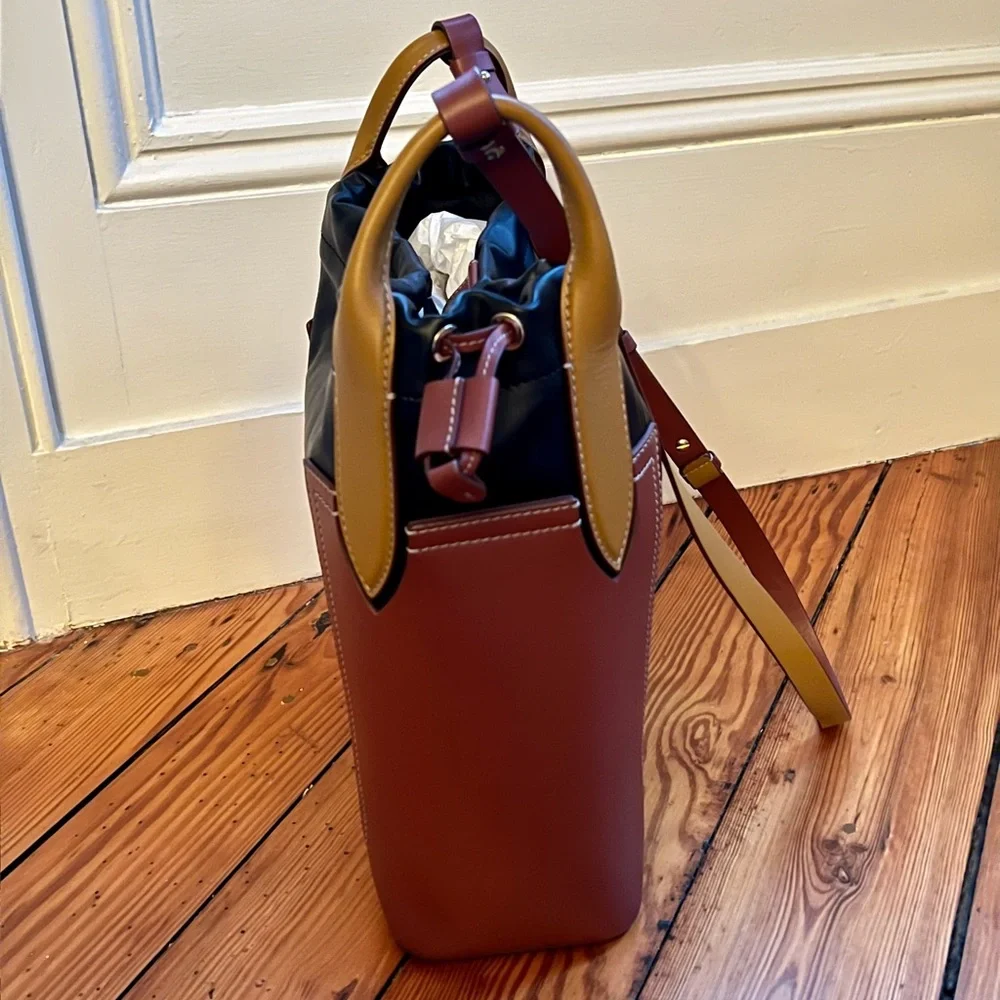 ***SOLD*** Clergerie Paris Manhattan Bag - Picture 5 of 9